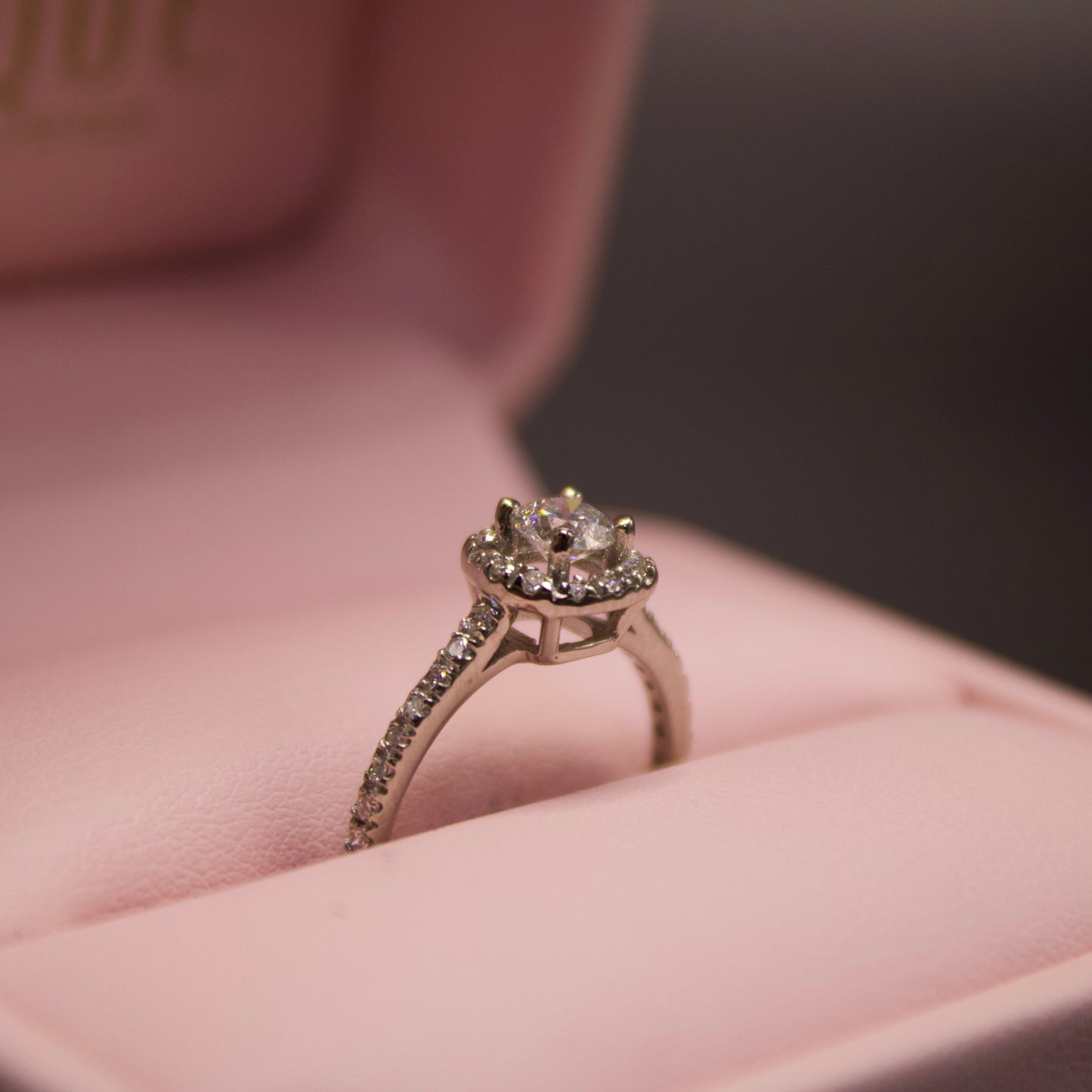 Anillo GIA