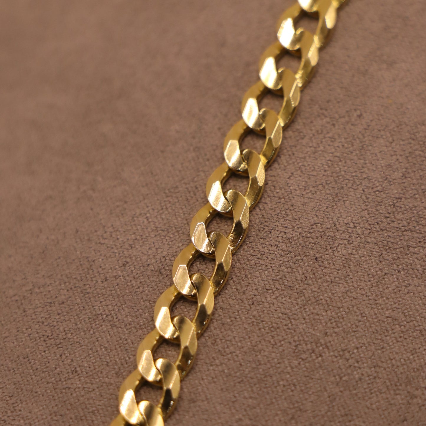 Pulso Barbado con broche personalizado