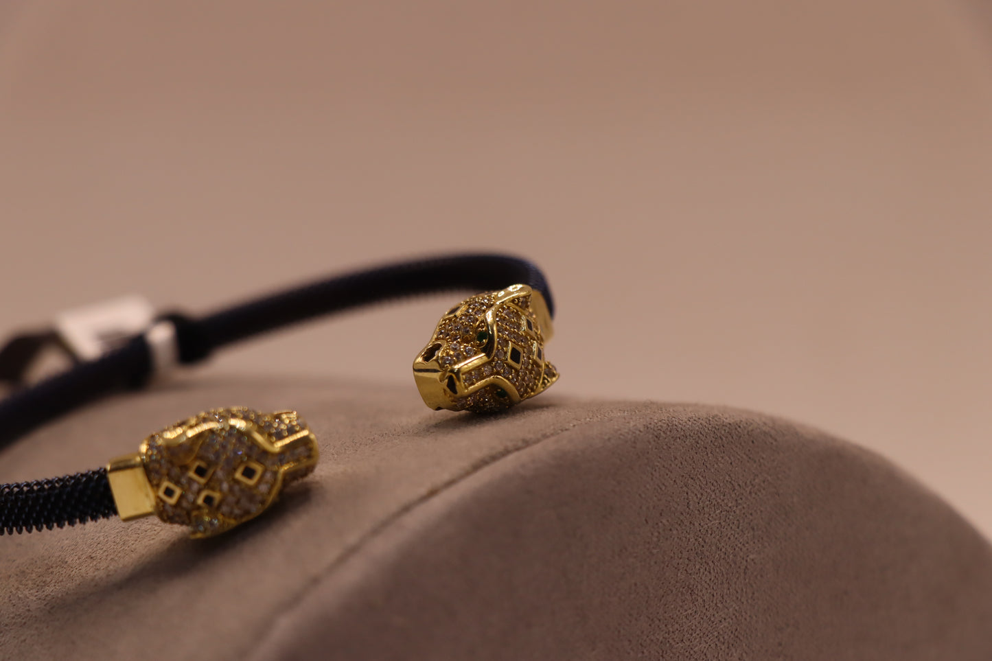 Brazalete de pantera