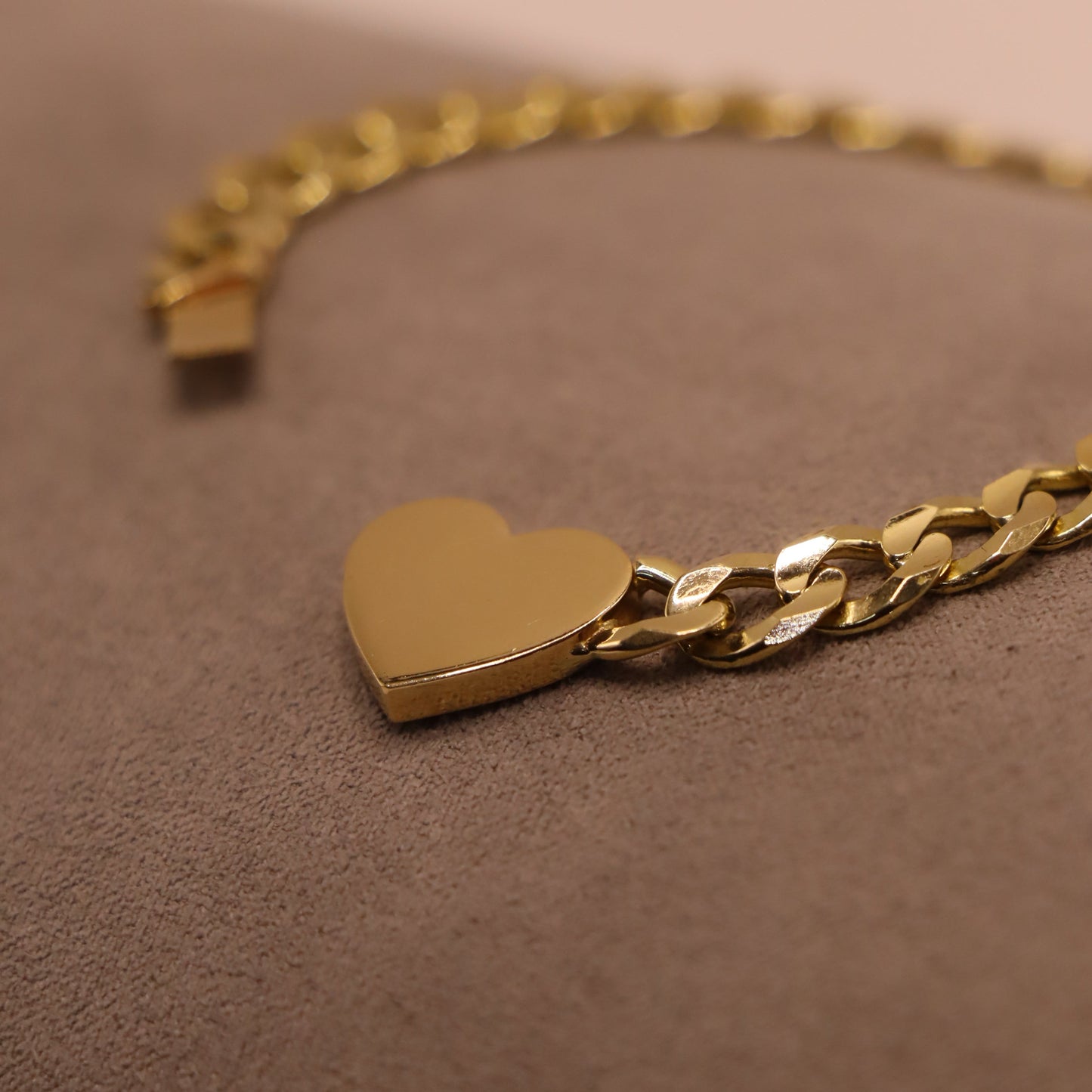 Pulso Barbado con broche personalizado